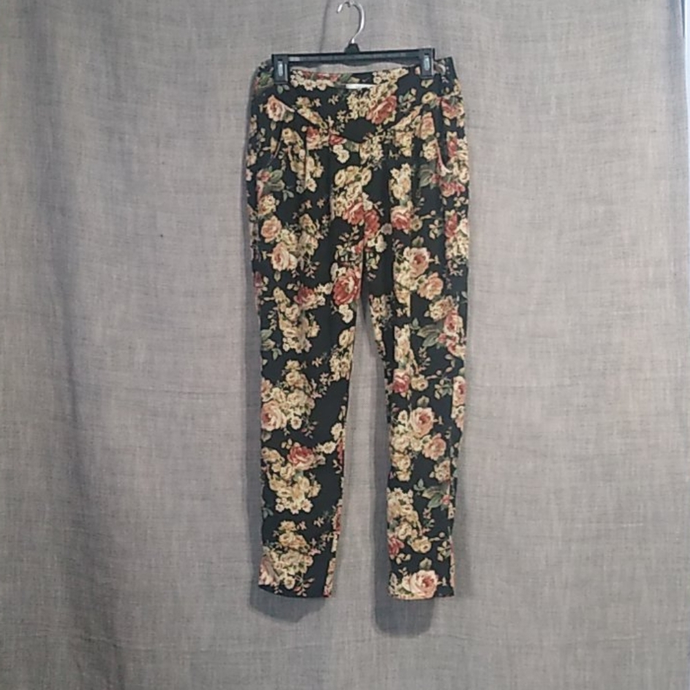 Audrey 3+1 women's Floral ankle pants size S